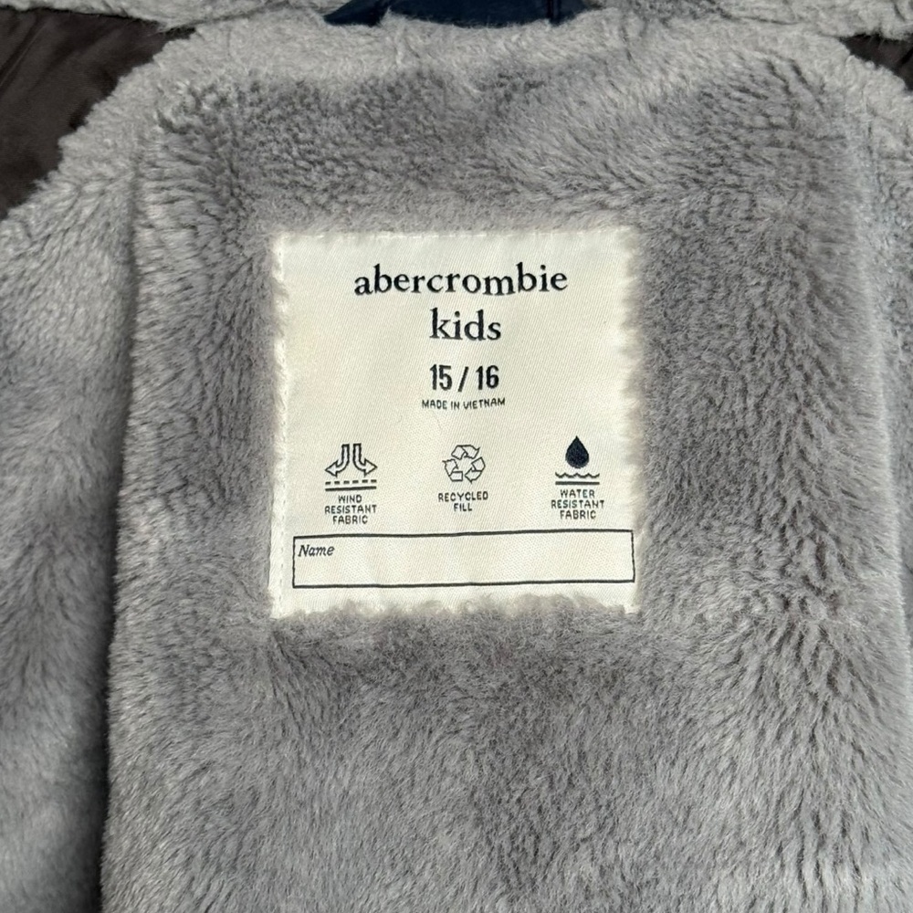 Abercrombie Kids Fleece Lined Puffer Coat Jacket Boys 15/16 Navy Water Resistant - Picture 9 of 15